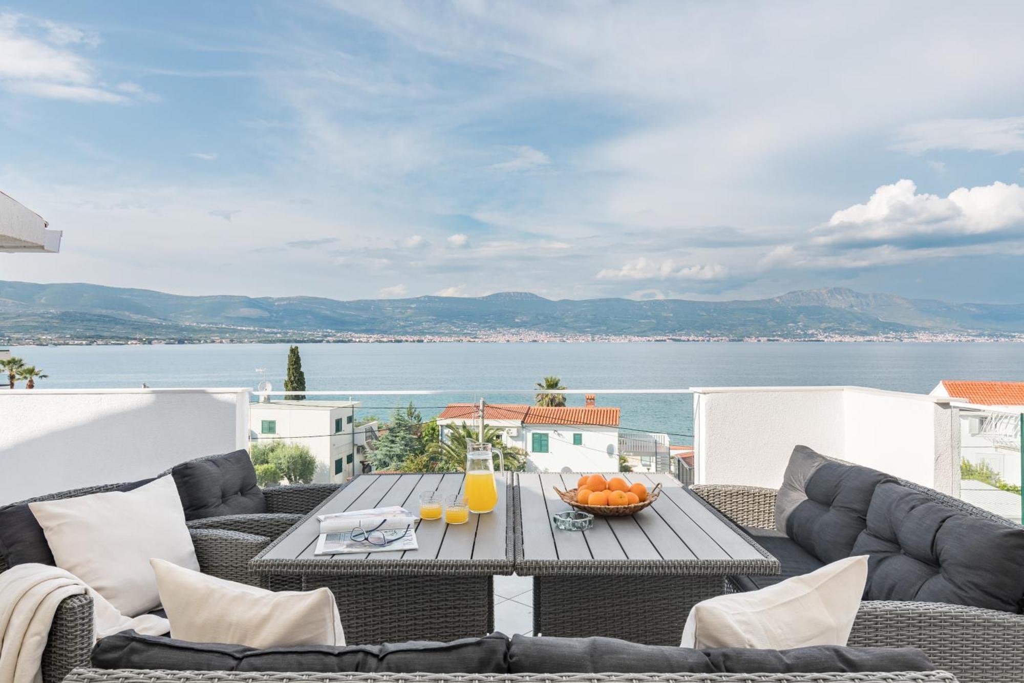 Apartments Marina Trogir Exteriör bild