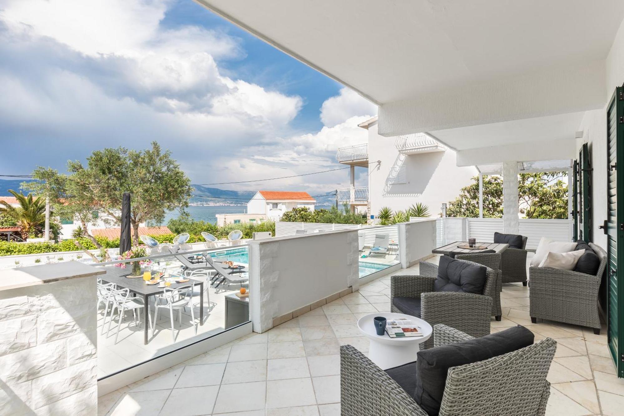 Apartments Marina Trogir Exteriör bild