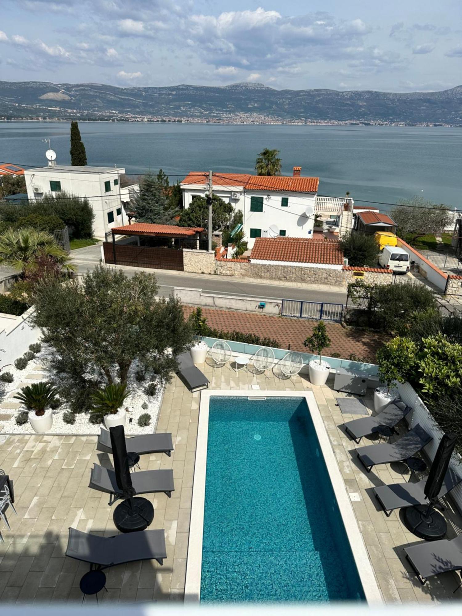 Apartments Marina Trogir Exteriör bild